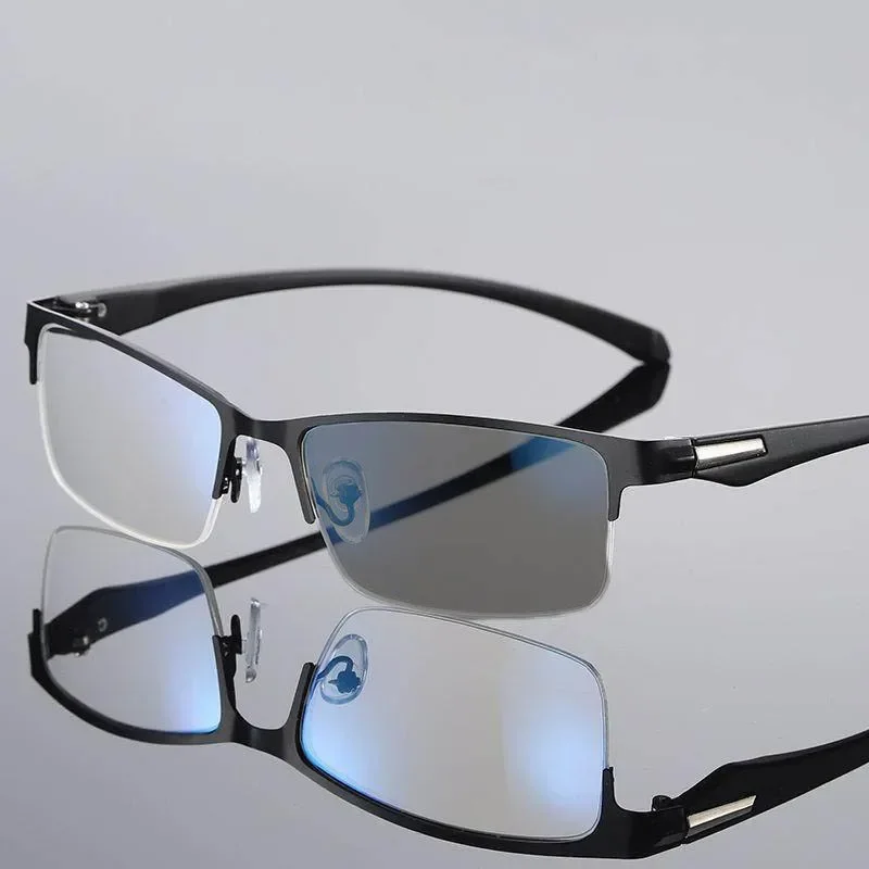 Multifokale Photochrome Lesebrille mit Blaulichtfilter 3