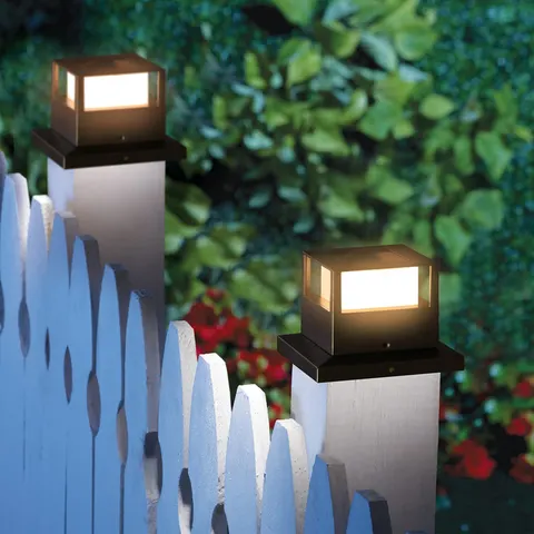 Solar-Säulenleuchte für den Innenhof