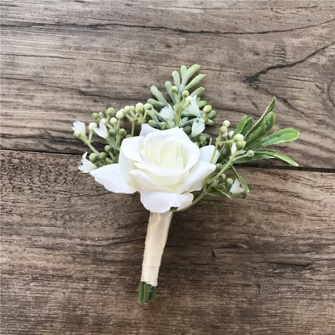 Seidenblumen-Corsage