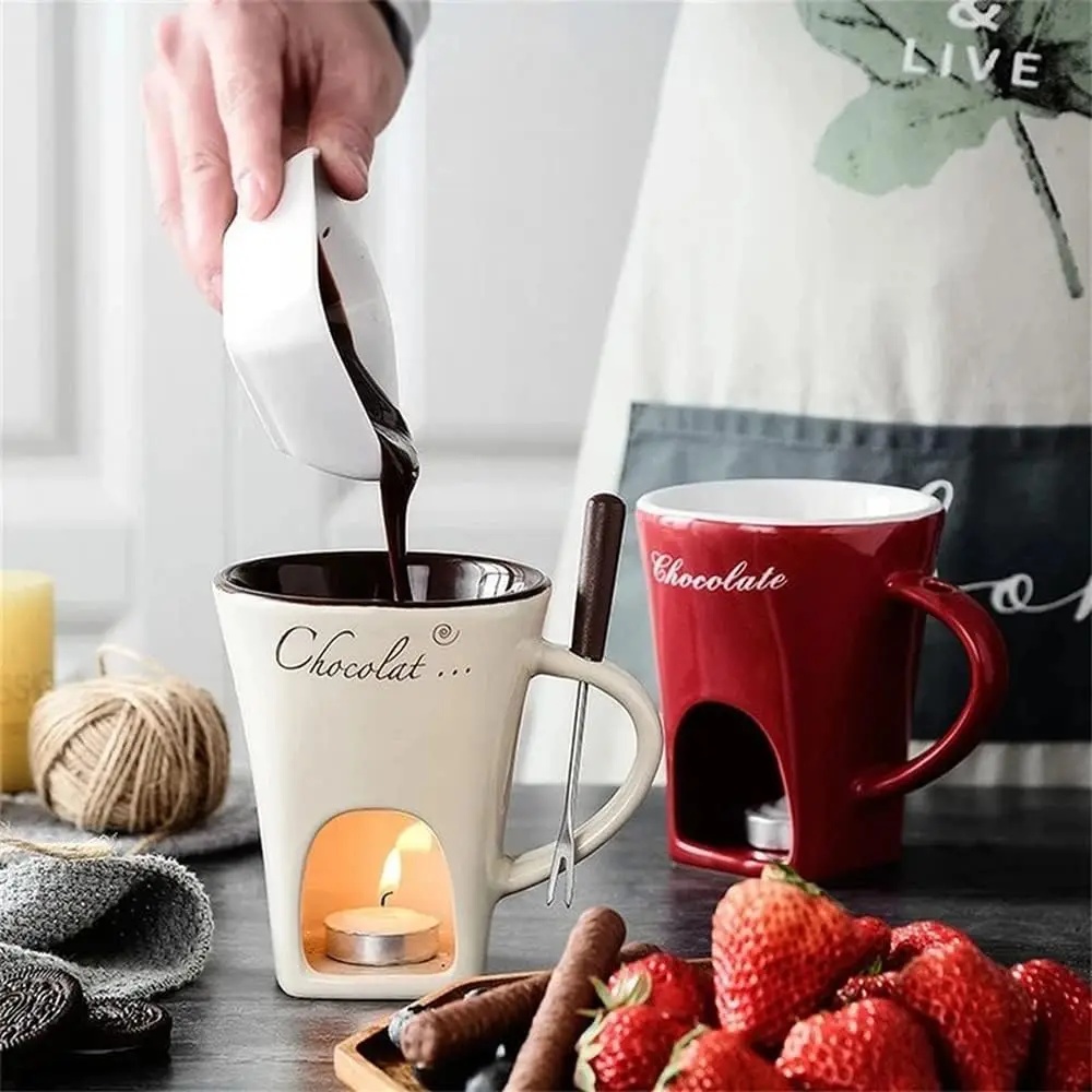 Kaffeebecher to go mit Deckel