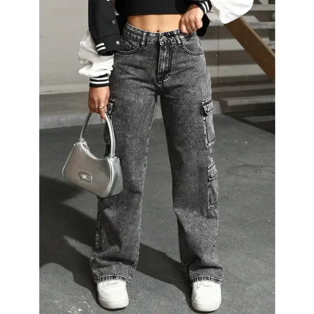 High-Waist-Cargojeans 4
