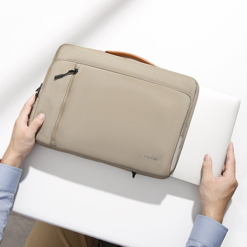 Schutzhülle für Laptoptasche 2