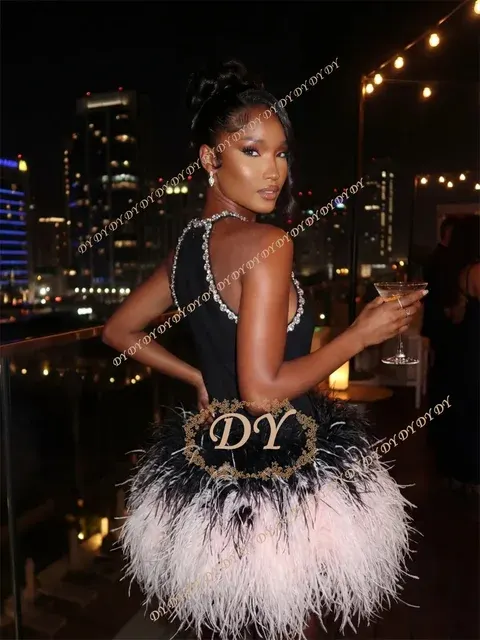 Federn-Cocktailkleid 2