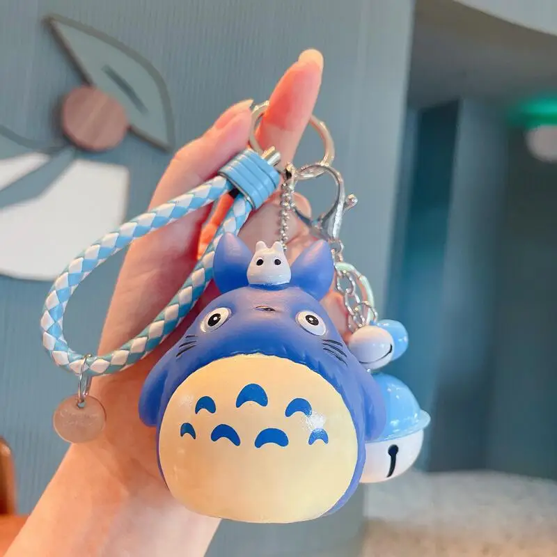 Totoro-Schlüsselanhänger aus Leder 4