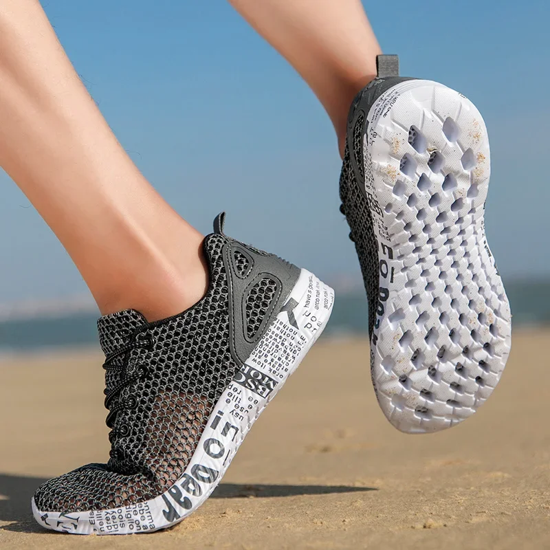 Aqua-Schuhe 3