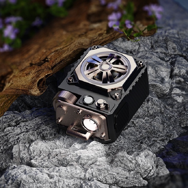 Wasserdichter Outdoor-Bluetooth-Lautsprecher IPX5 2