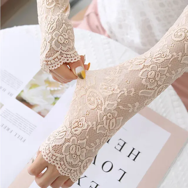 Elegante Spitzen-Armstulpen mit UV-Schutz 4