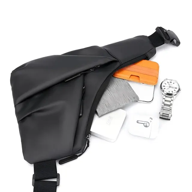 Anti-Diebstahl-Dreieck-Brusttasche mit Verstellriemen 3