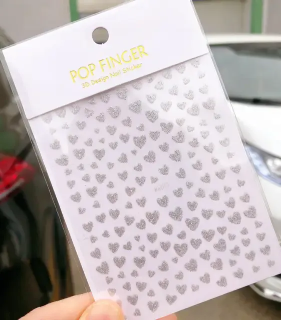 Dünne Herz-Nagelsticker zum Valentinstag 3