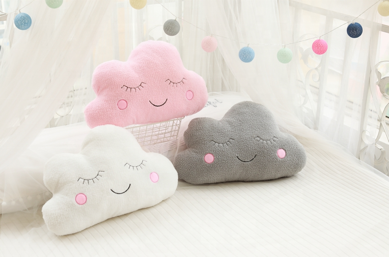 Weiches Wolken-Mond-Stern-Plüschkissen für Kinder 2