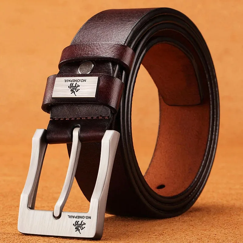Klassischer Herrengürtel aus Leder mit Pin-Schnalle 2