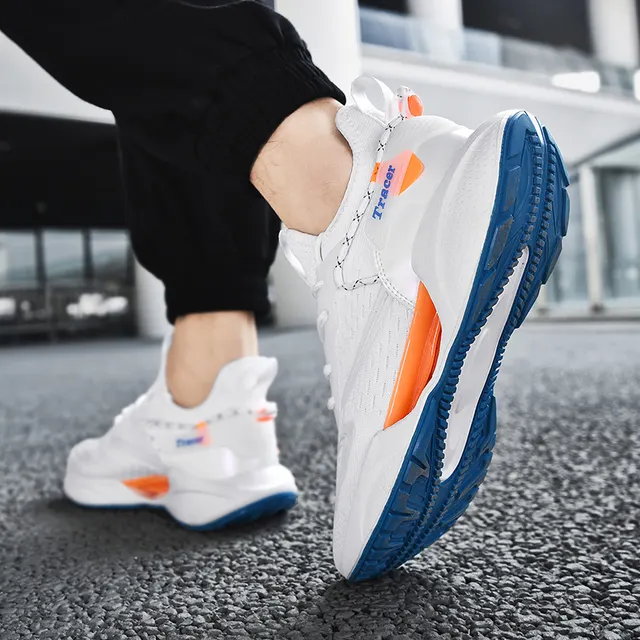 Laufschuhe 3