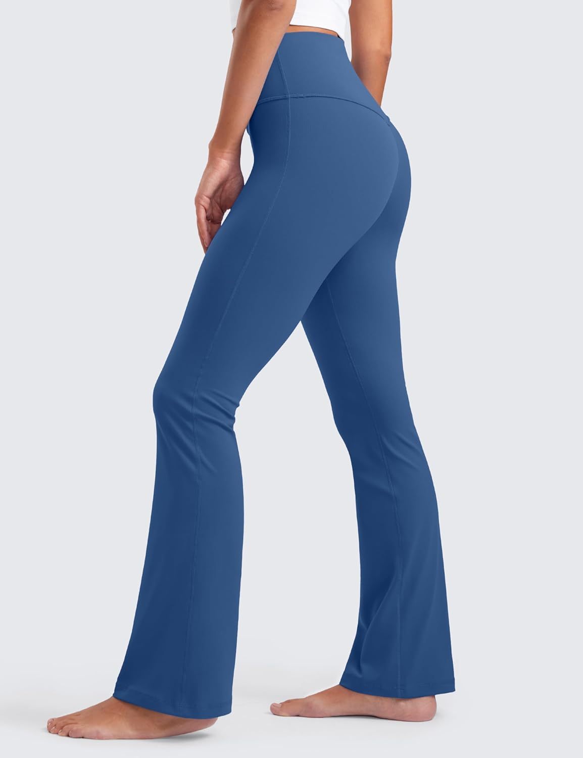 Butterweiche Flare-Leggings in mehreren Längen 4