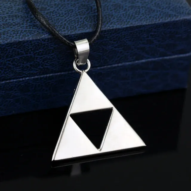 Triforce-Anhänger-Halskette 2