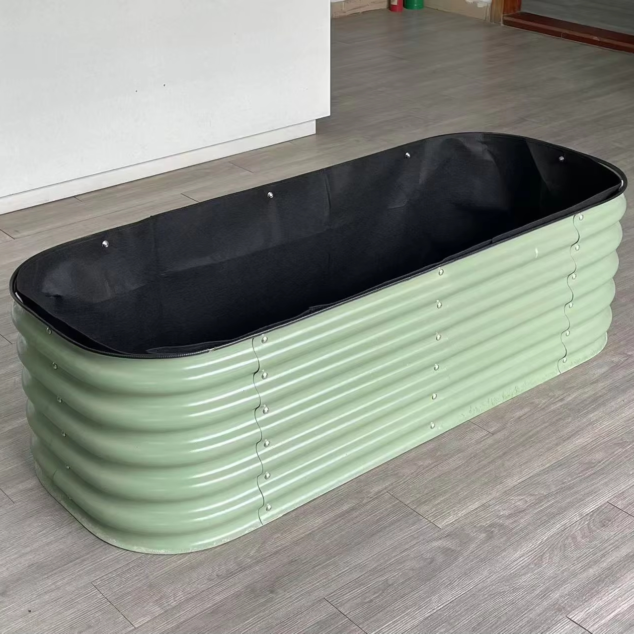 Eco-Pflanzkasten aus Gusseisen mit Wurzelsperre