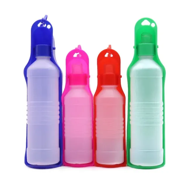 Tragbare Hunde-Trinkflasche 4