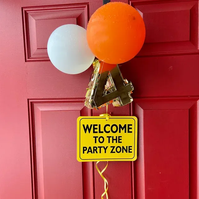 Partydeko-Schild 2