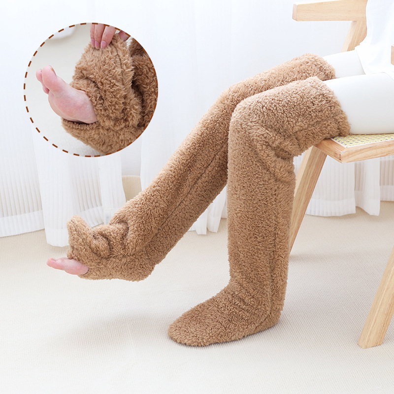 Flauschige Kniestrümpfe
