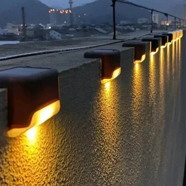 Solar-LED-Gartenleuchten für Treppen und Wege 2