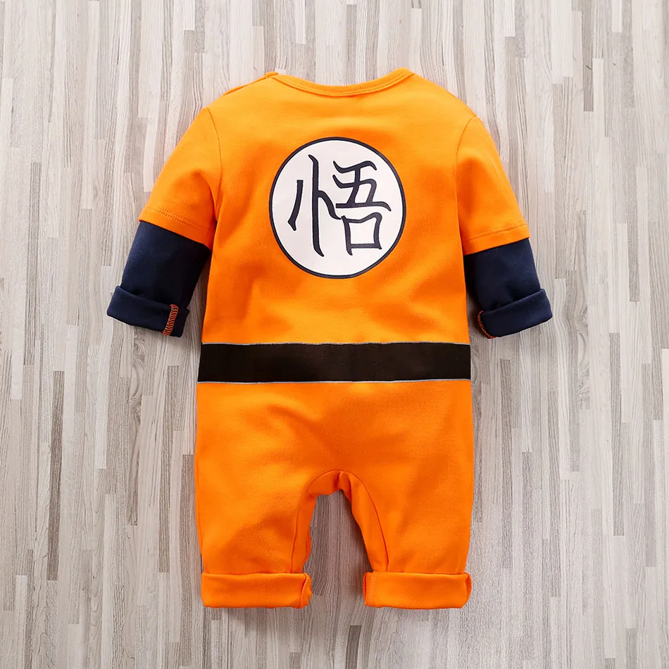 Anime-Baby-Strampler im Cosplay-Kostüm 2