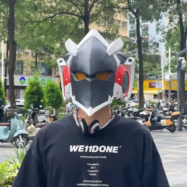 Cosplay-LED-Maske 2