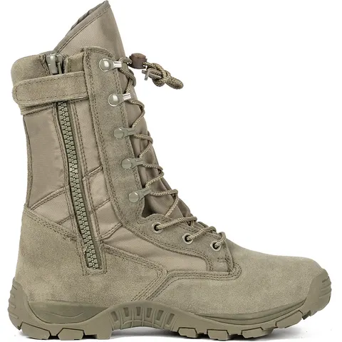 Kampfstiefel