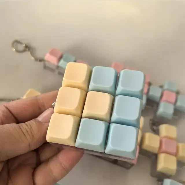 Fidget-Tastatur-Schlüsselanhänger 3