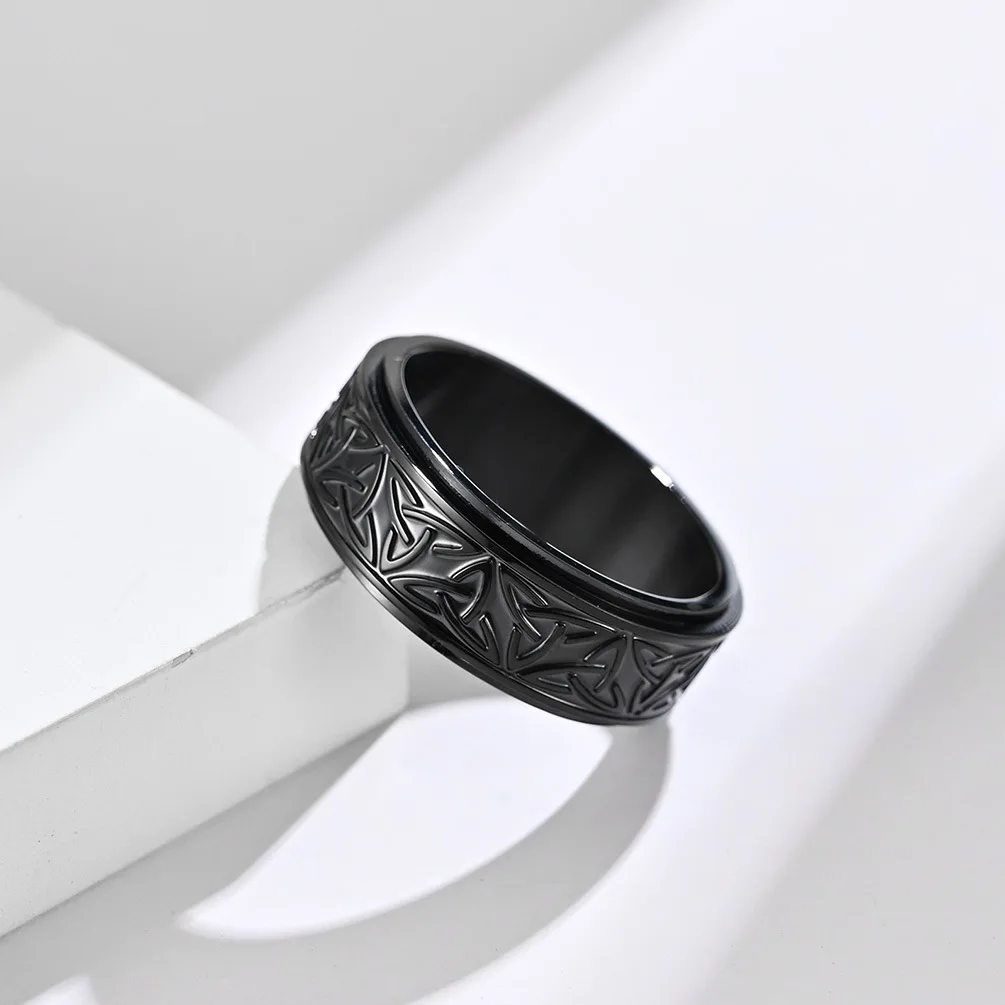 Keltischer Knoten Drehring 4