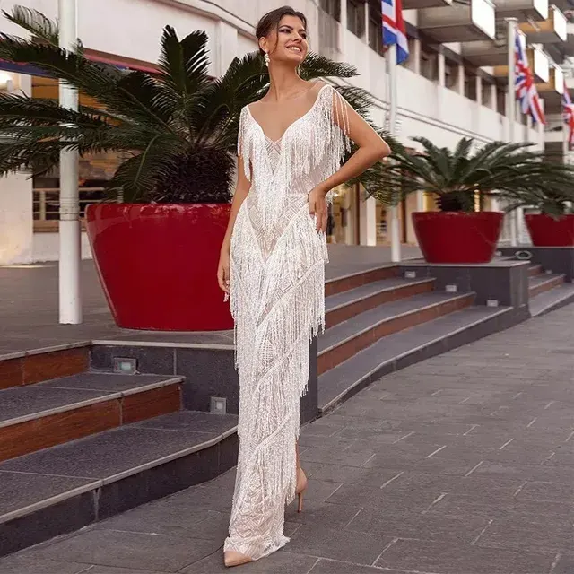 Pailletten-Maxikleid 2