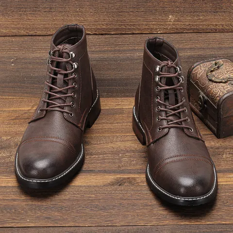 Leder-Martens-Stiefel