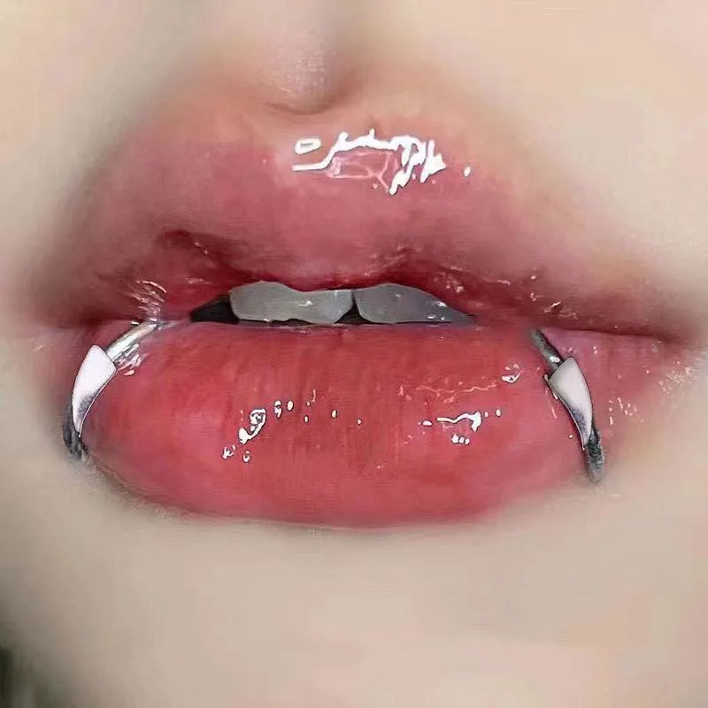 Fake-Piercing-Lippenring 3