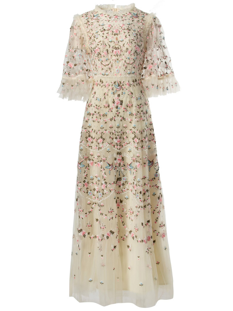 Festliches Damen-Abendkleid mit Stickerei und Ärmeln 4