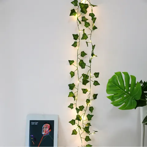 Rattan-Lichterkette