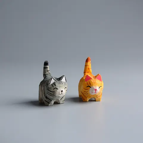Holz-Katzenfigur