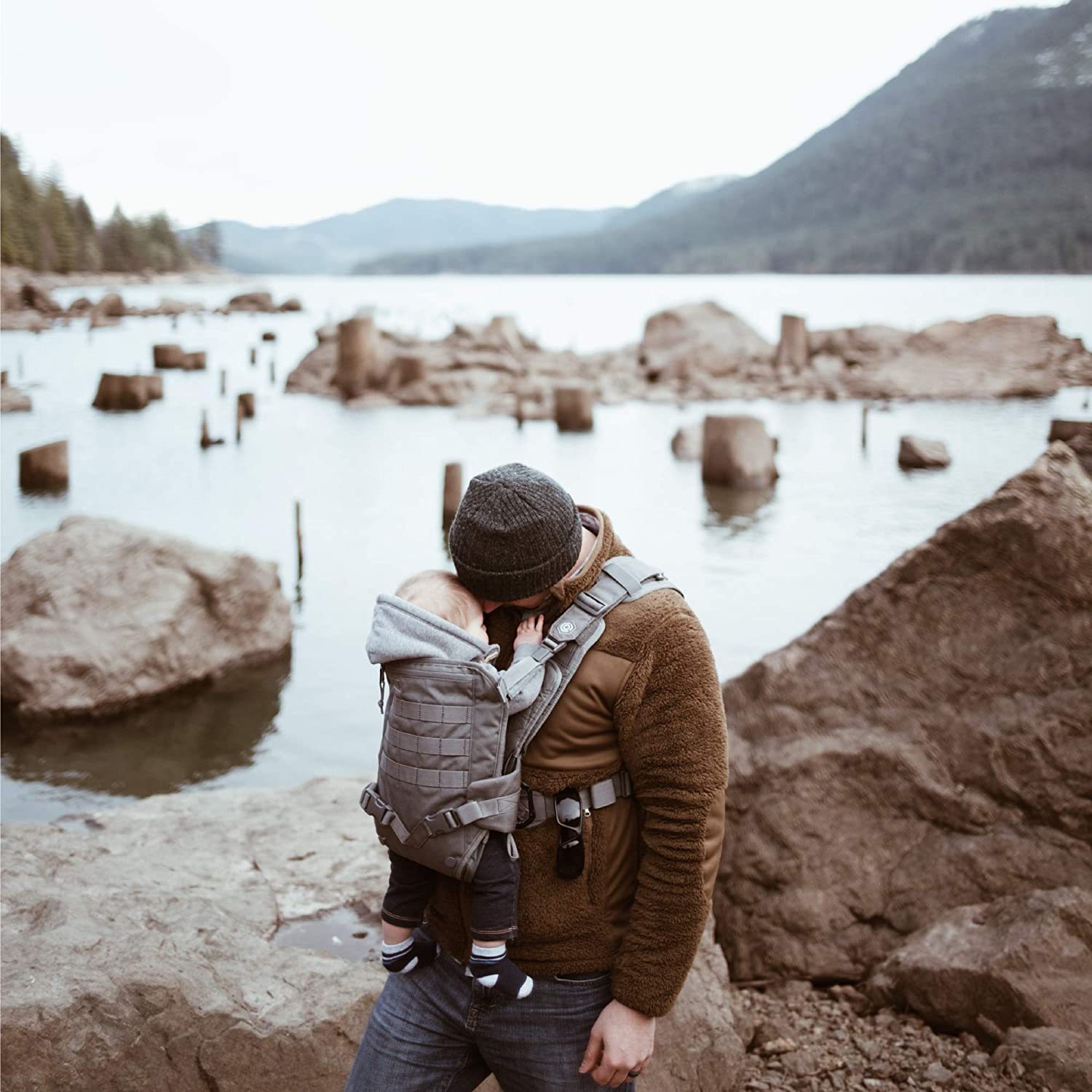 Taktische Babytrage mit Rucksack-Funktion 2