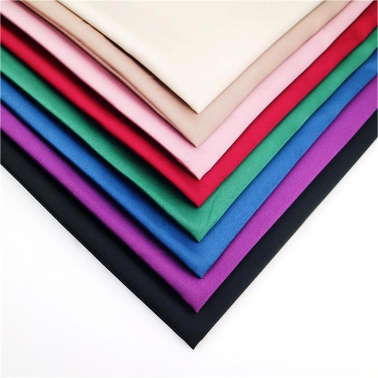 Mehrfarbiger Uni-Polyester-Satinstoff 130 g/m² 3