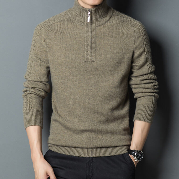 Strickpullover mit Reißverschluss