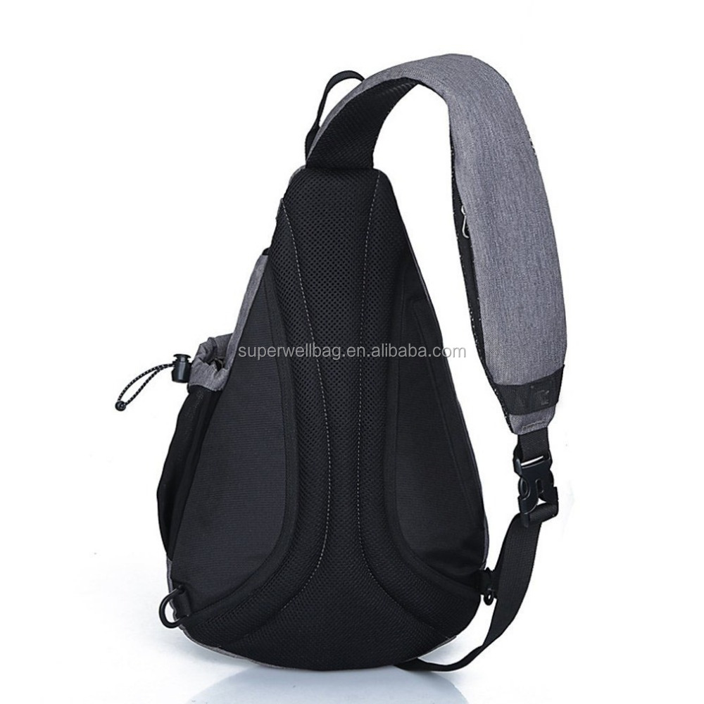 Brusttasche 2