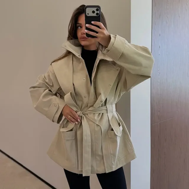 Damen-Trenchjacke 1