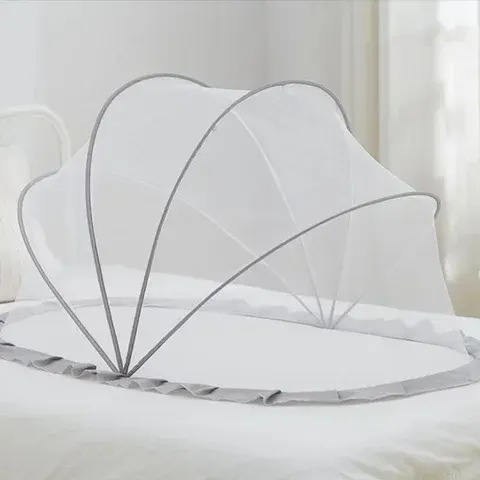 Babybett-Moskitonetz