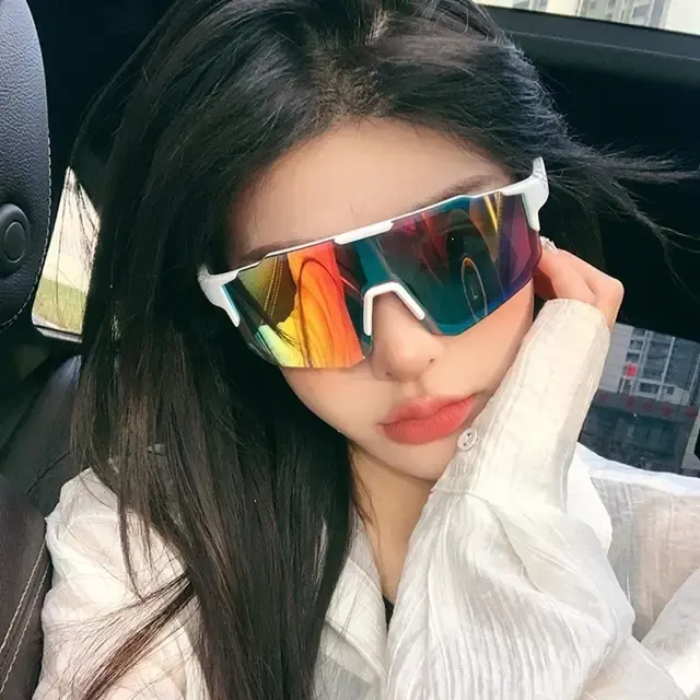 Großrahmige Radbrille mit UV400-Schutz, winddicht 2