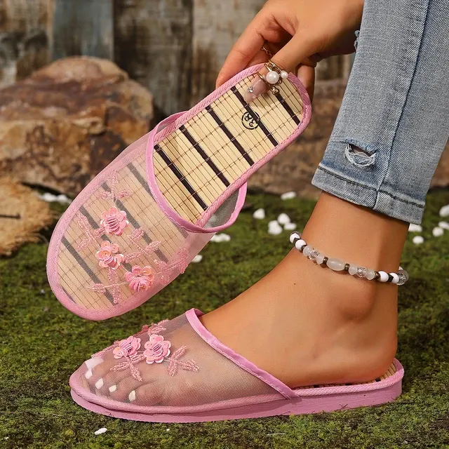 Bestickte Damen-Mules 2
