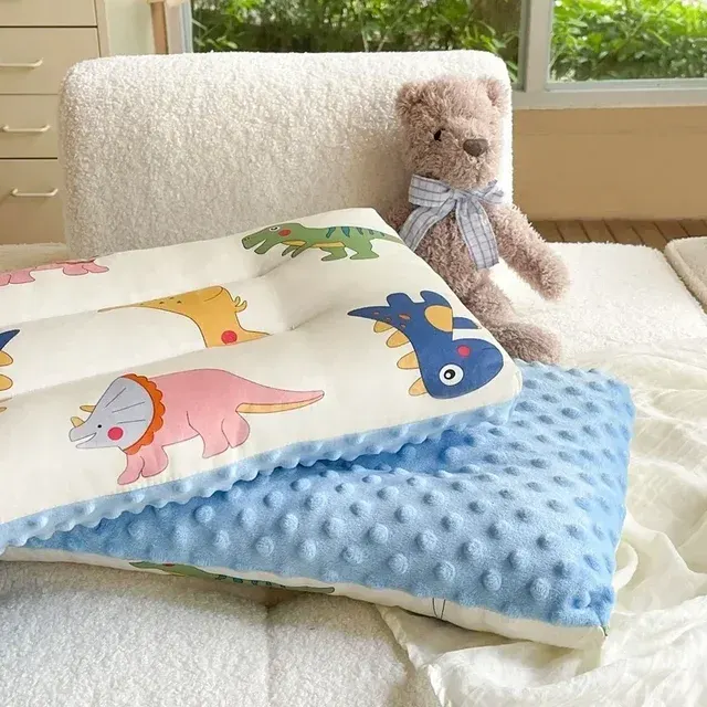 Babykissen 4