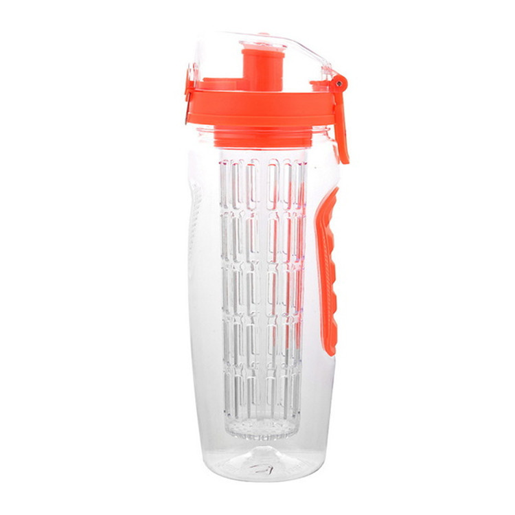 Trinkflasche mit Fruchteinsatz 4