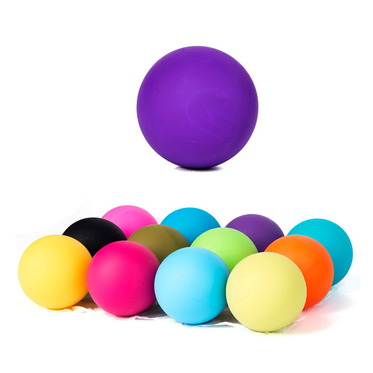 PVC Noppen Massageball Set mit Zubehör 2