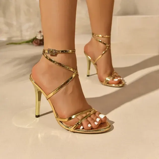 Riemchen-Pumps 4