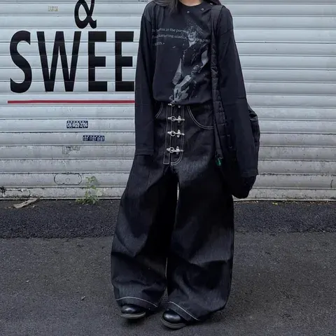 Weite Jeans