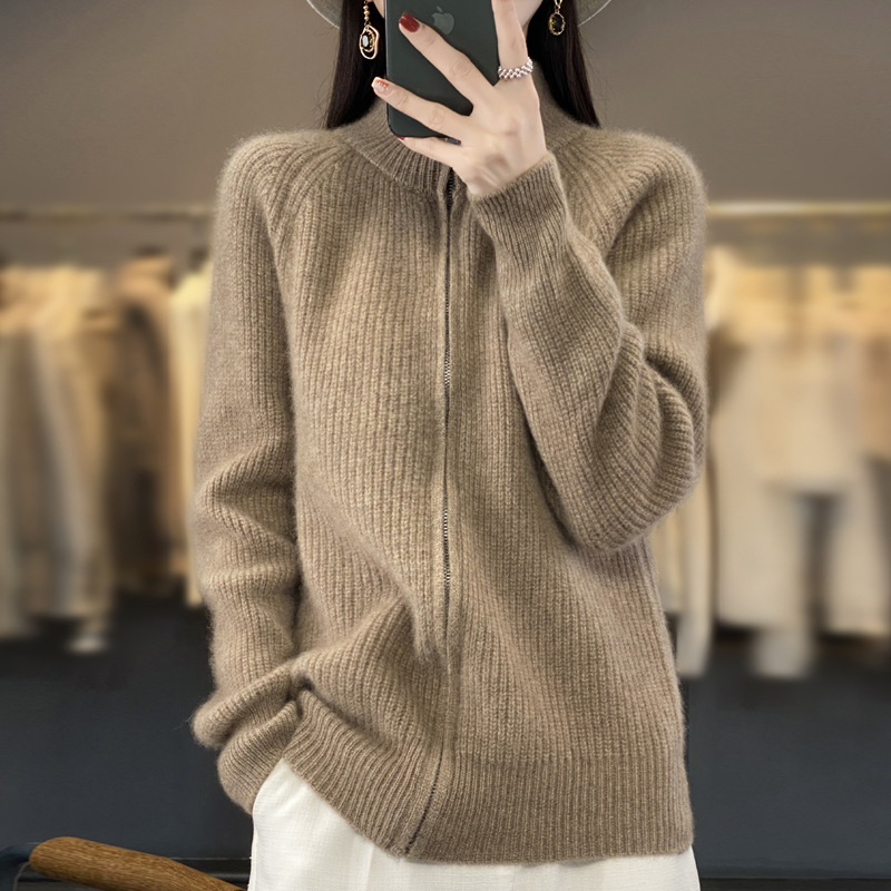 Rollkragenpullover mit Reißverschluss