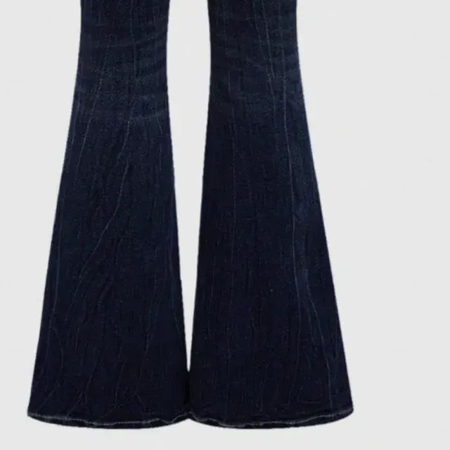 Damen-Schlaghose-Jeans 4