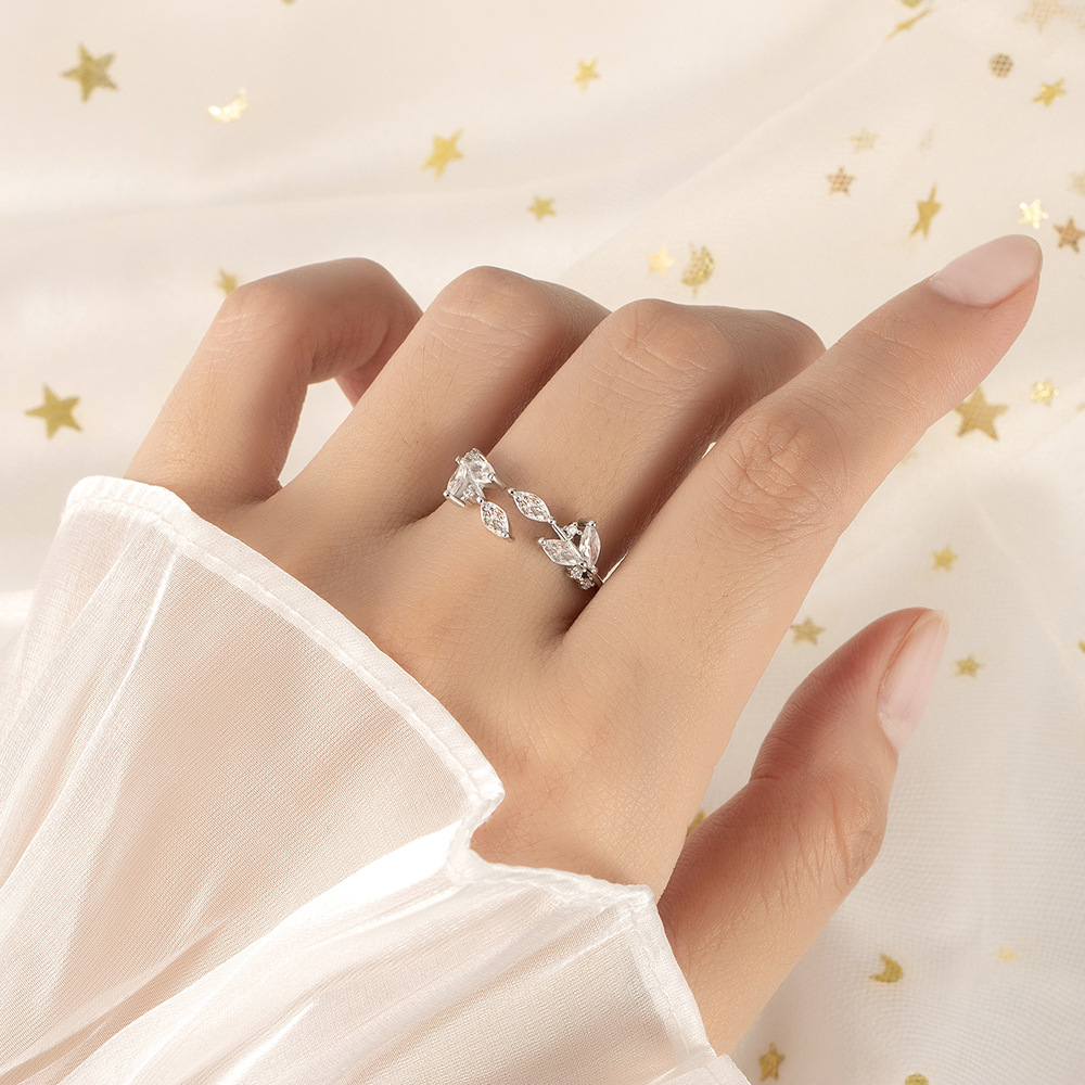 Zirkonia-Blatt-Ring
